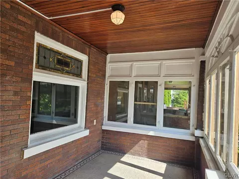 1773 Main St, Bethlehem, PA 18018 photo 2