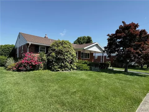 863 Elm Rd, Hellertown, PA 18055 photo 31