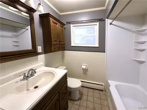 863 Elm Rd, Hellertown, PA 18055 photo 16