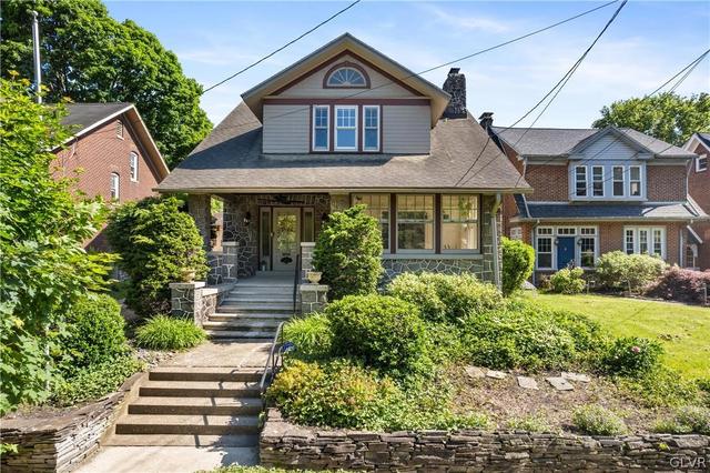 1434 Bushkill St, Easton, PA 18042