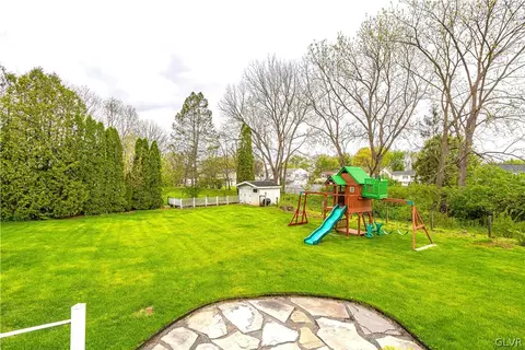 5500 Chenango Dr, Bethlehem, PA 18017 photo 39