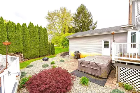 5500 Chenango Dr, Bethlehem, PA 18017 photo 35