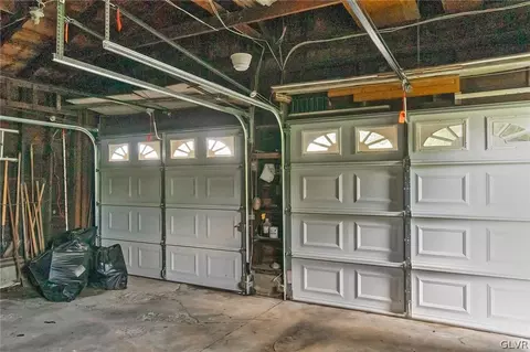 173 E 3rd St, Wind Gap, PA 18091 photo 21