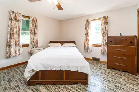 173 E 3rd St, Wind Gap, PA 18091 photo 16