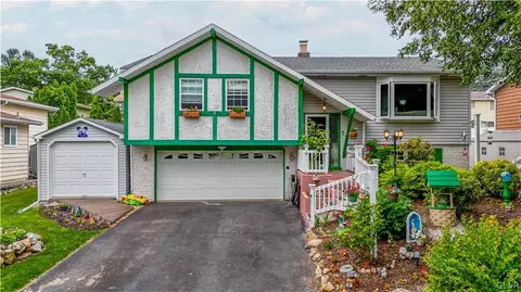 1429 Pearl St, Allentown, PA 18103