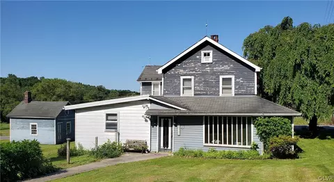 3295 Mountain View Dr, Danielsville, PA 18038