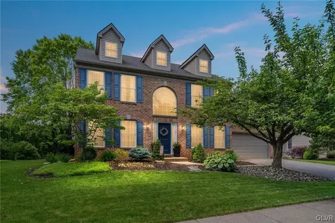1280 Fritch Dr, Macungie, PA 18062