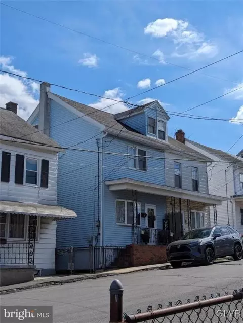 305 Pottsville St, Minersville, PA 17954