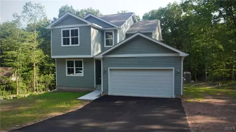127 Boyko Dr, Lehighton, PA 18235
