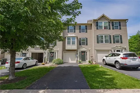 1146 Sparrow Way, Breinigsville, PA 18031
