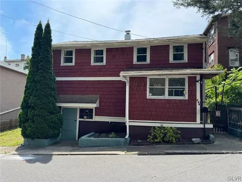 206 E Snyder Ave, Lansford, PA 18232