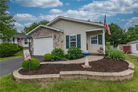 65 Penny Ln, Forks Twp, PA 18040