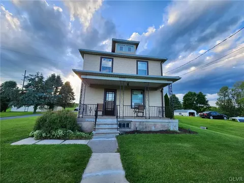 2427 Levans Rd, Coplay, PA 18037