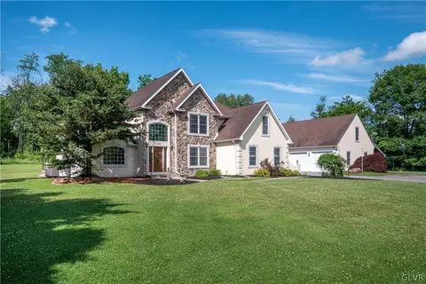 4297 Mill Rd, Coopersburg, PA 18036
