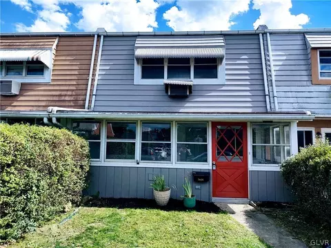 1626 E Cambridge, Allentown, PA 18109