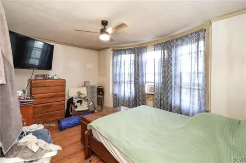 314 E Locust St, Bethlehem, PA 18018 photo 9