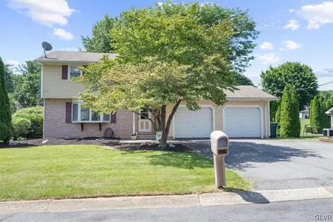 4008 Meadow Ave, Palmer Township, PA 18045