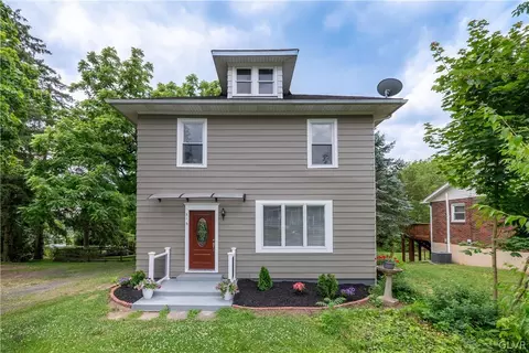 316 E Lawn Rd, Nazareth, PA 18064