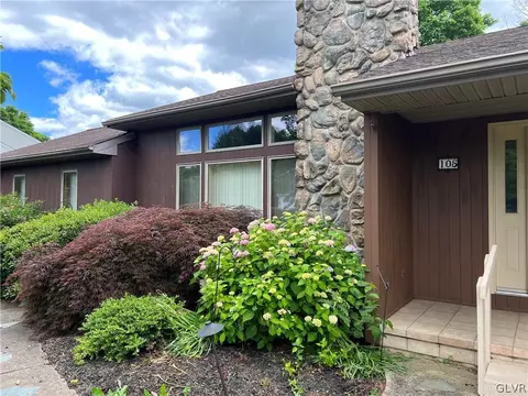 105 Concord Rdg, Richlandtown, PA 18955