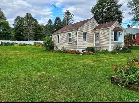 4138 Lehigh Dr, Northampton, PA 18067
