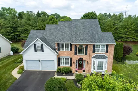 2430 Danfield Way, Macungie, PA 18062