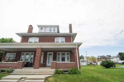804 4th St, Fullerton, PA 18052