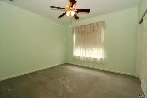 1853 Gregory, Hellertown Boro, PA 18055 photo 17