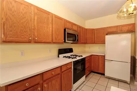 1853 Gregory, Hellertown Boro, PA 18055 photo 12