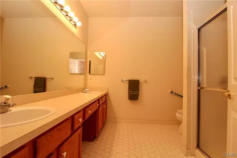 1853 Gregory, Hellertown Boro, PA 18055 photo 23