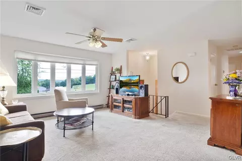 497 Bauer Rd, Bath, PA 18014 photo 10