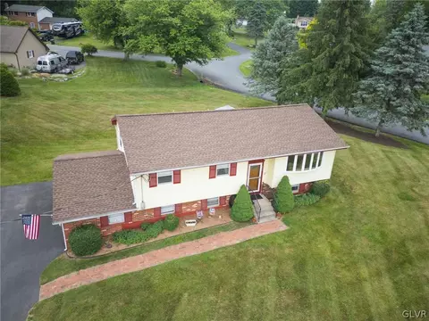 497 Bauer Rd, Bath, PA 18014 photo 6