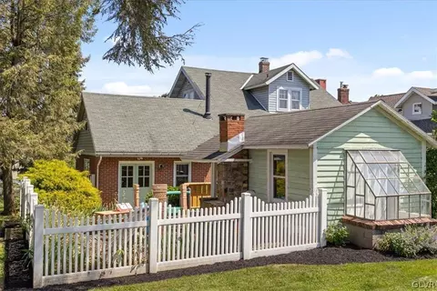 212 E High St, Hellertown, PA 18055 photo 31