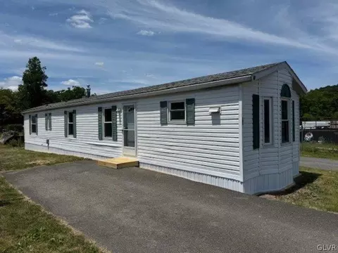 35 Sam Brooke Circle #35, Lehighton, PA 18235
