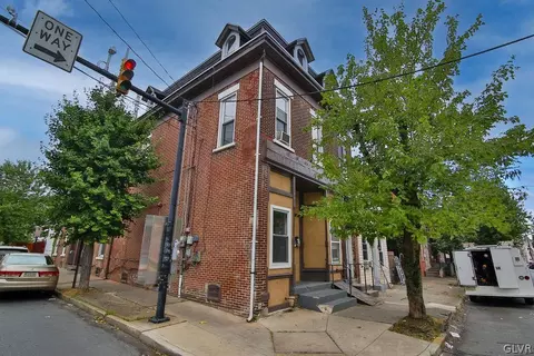 502 N 8th, Allentown, PA 18102