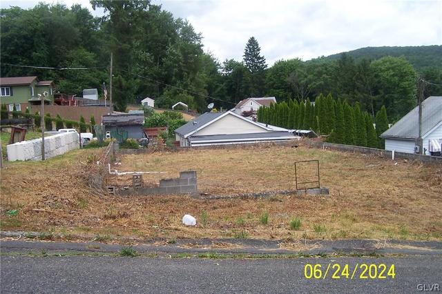 27 W West Un, Tamaqua Boro, PA 18252