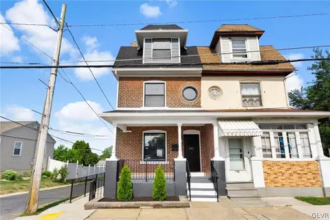 942 S Race St, Allentown, PA 18103