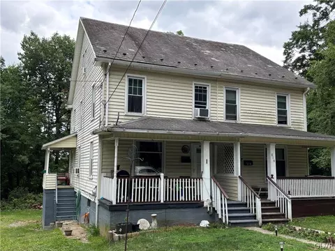 812 Babbitt Ave, Pen Argyl, PA 18072