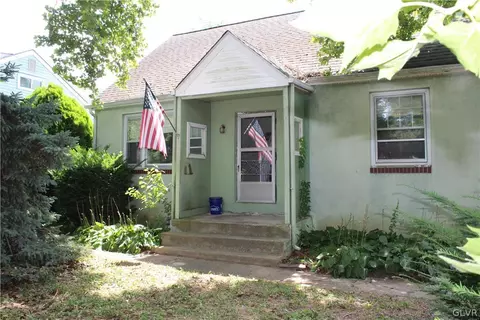 1749 Lukens, Willow Grove, PA 19090
