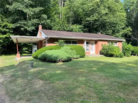 85 Andreas Rd, Andreas, PA 18211 photo 7