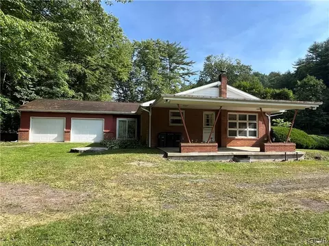 85 Andreas Rd, Andreas, PA 18211 photo 9