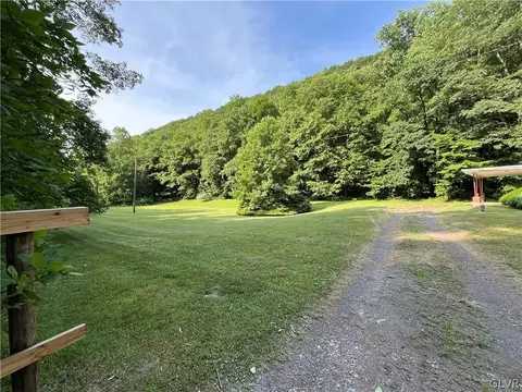 85 Andreas Rd, Andreas, PA 18211 photo 5