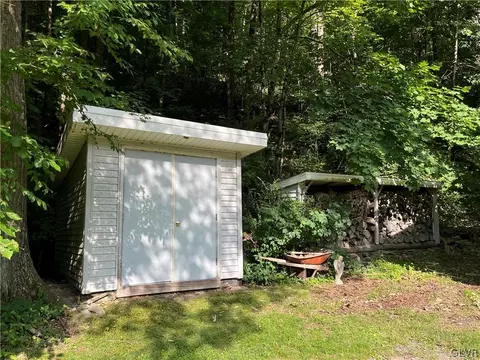 85 Andreas Rd, Andreas, PA 18211 photo 10