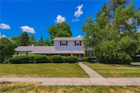 2301 W Fairview St, Allentown, PA 18104