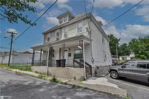 1415 Spruce St, Easton, PA 18042