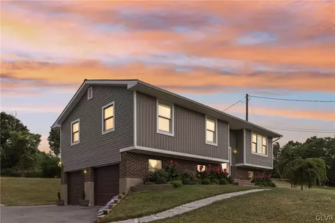 4641 Kernsville Rd, North Whitehall Twp, PA 18069
