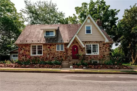16 E Martin St, Allentown, PA 18103