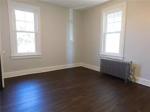 Bedroom - 213 Penn St, Bath, PA 18014 photo 4 of 6