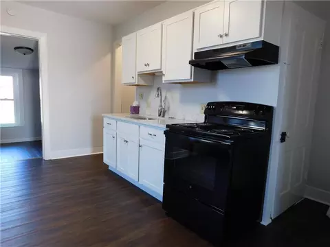 Kitchen - 213 Penn St, Bath, PA 18014 photo 1 of 2