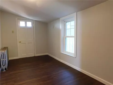Living - 213 Penn St, Bath, PA 18014 photo 4 of 8