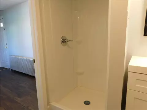 Bath - 213 Penn St, Bath, PA 18014 photo 5 of 6